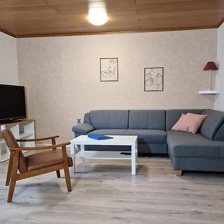 Grosszuegige Ferienwohnung 4+1 P. Büttelborn Esterno foto